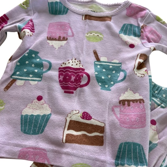 Carters Hot Cocoa Sweets Pajama Set Size 12 months - Picture 2 of 3